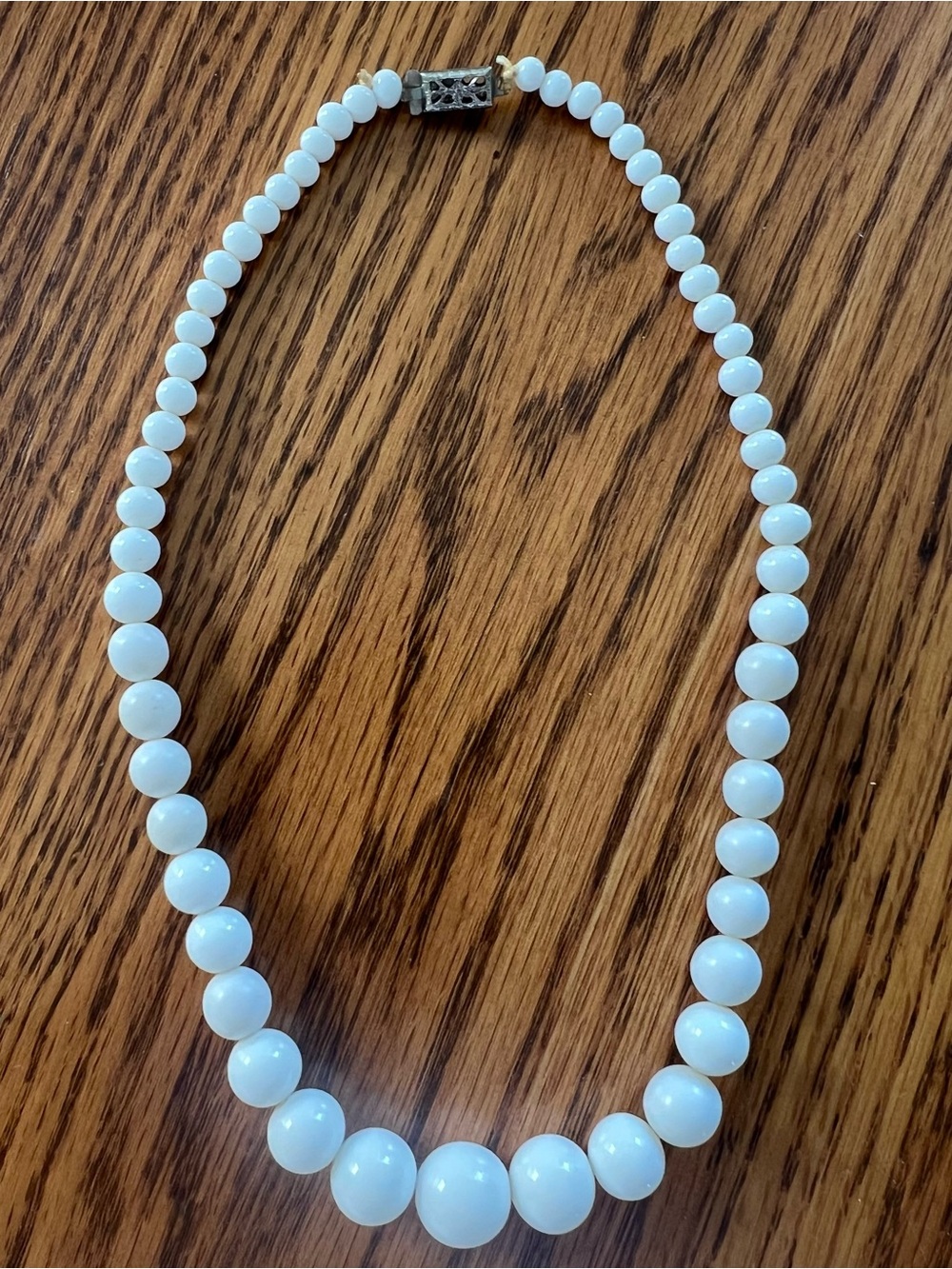 Vintage White Milk Glass Necklace